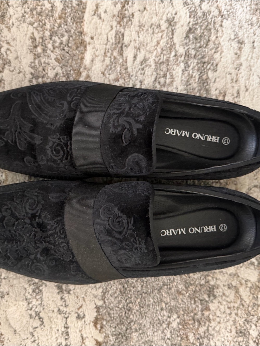 Bruno Marc Men's Black Velvet Embroidered Slip-On Loafers